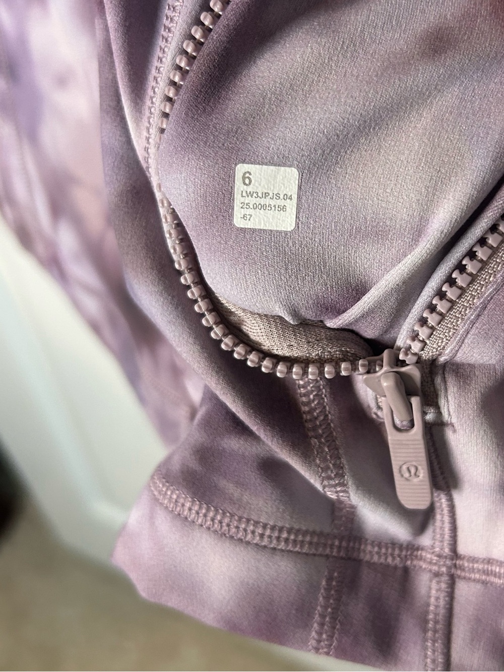 NWT Lululemon Define Jacket & 6” Align Shorts Set- Meadow Haze Pink Multi/Size 6 - Picture 8 of 16